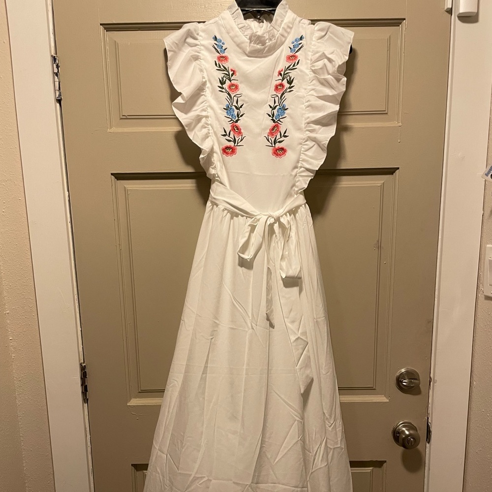 White midi embroidered dress